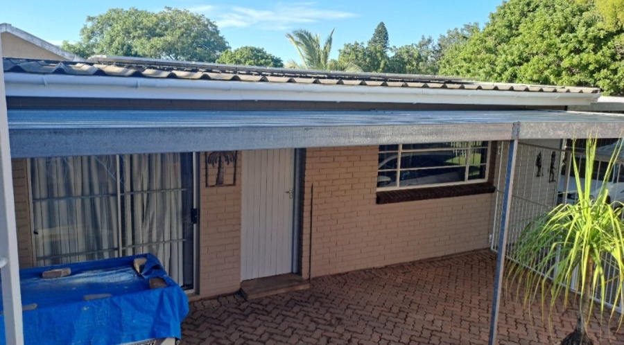 4 Bedroom Property for Sale in Vanes Estate Eastern Cape